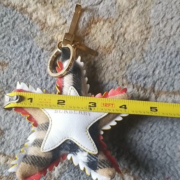 Burberry starfish bag chain. - Picture 6 of 7